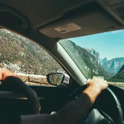 Private Shuttle from Calgary/ YYCAirport/Canmore/Banff Transfers