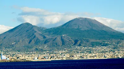 Herculaneum Small Group Tour and Ticket With an Archaeologist