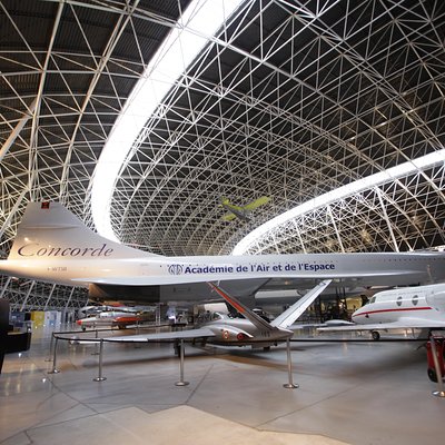 Manatour - Let's visit Airbus