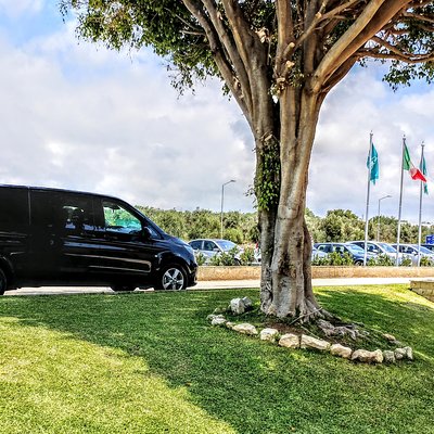 Private taxi TRANSFER service from CATANIA airport/City to SCICLI (or viceversa)