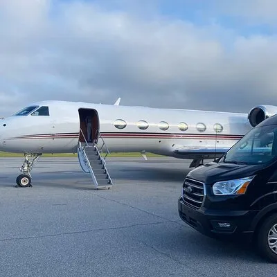 Cape Liberty Cruise Port to LaGuardia Airport (LGA) - Departure Private Transfer