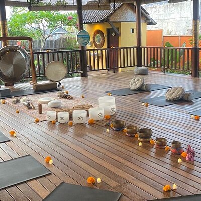 Island Yoga Lembongan