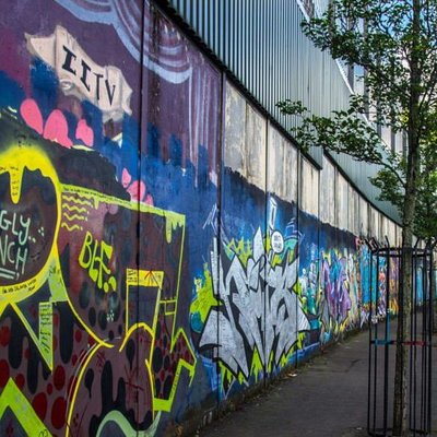 Traditional Taxi Tours Belfast