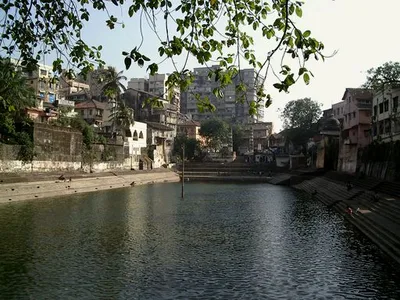 Banganga Hindu Temples Private Guided Spiritual Walk in Mumbai