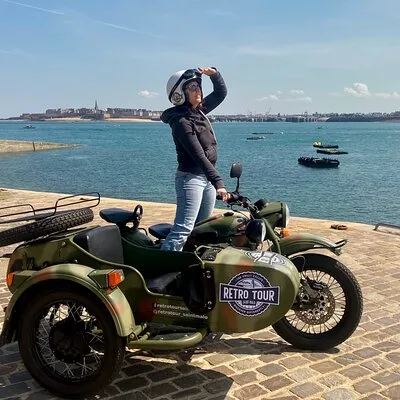 Saint Malo and Cancale by sidecar (half day)