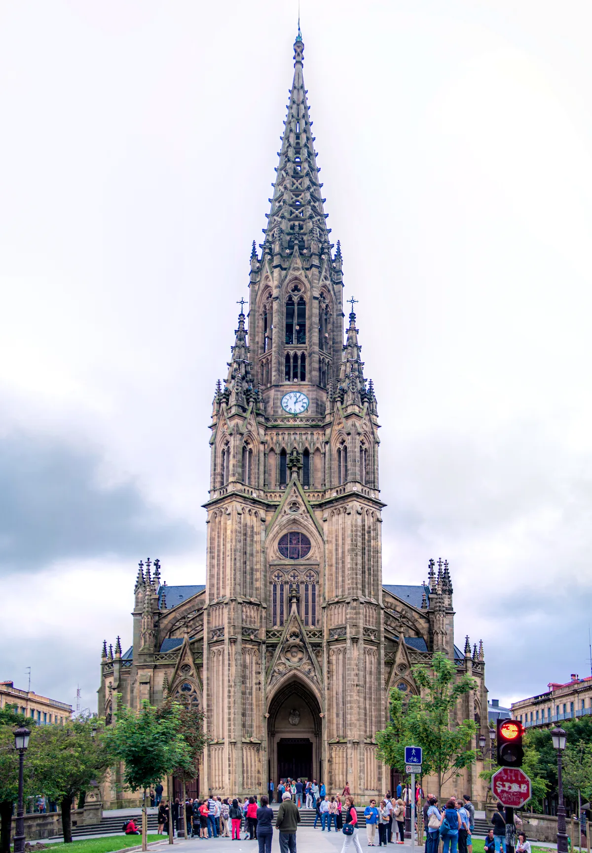 San Sebastian E-bike Tour: Basque History and Cultural Sights