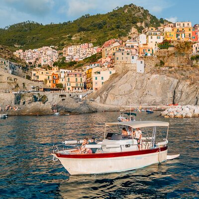 Shakti Boat Tours Cinque Terre E Levanto