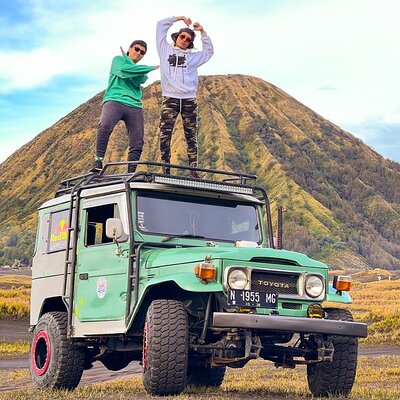 bromo backpackers