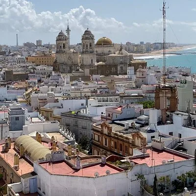 Cádiz Tapa (food) and walking Tour - Half-Day Private tour