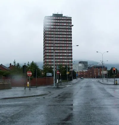 Belfast Murals Taxi Tour Including Falls Road, Shankill Road and Peace Wall