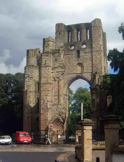 Borders, Alnwick Castle, Kelso, Northumberland Coast and Dunbar Full-Day Small-Group Tour with Admission from Edinburgh