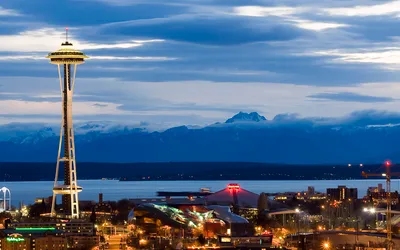 Seattle Walking Ghost Tour: Sinister Sins, Scandal, and Shadows at Haunted Pike Place