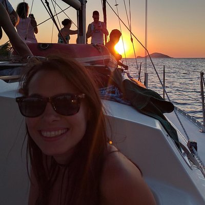 3 hours Neos Marmaras: Day or Sunset Sailing Tour Coves & Islands