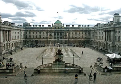 Sherlock Holmes Walking Tour in London with Somerset House, Piccadilly Circus, and Royal Academy of Arts