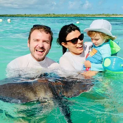 3-Hours Eye-Opening Stingray City Antigua - Transfer R/T included