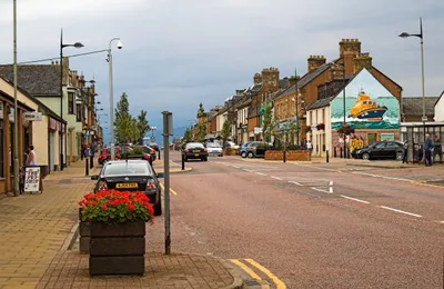 Cawdor Castle, Inverness, Culloden Battlefield, Outlander Sites and Loch Ness Day Tour from Invergordon