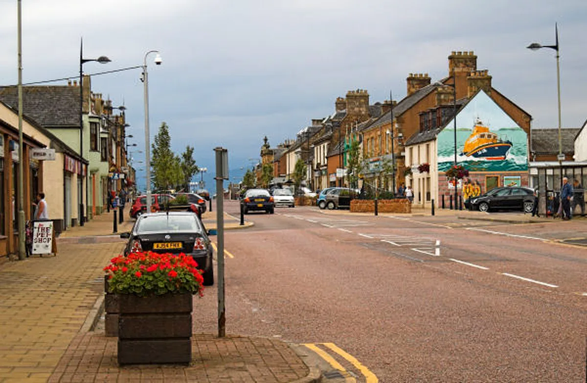 Cawdor Castle, Inverness, Culloden Battlefield, Outlander Sites and Loch Ness Day Tour from Invergordon