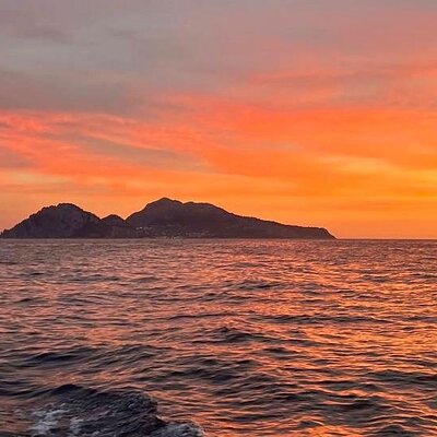 Sunset Luxury: Capri on fire