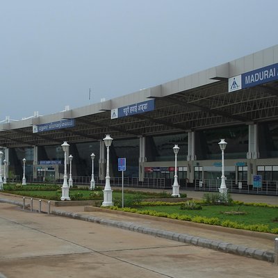 Private Arrival Transfer from Airport to Hotel or Vice Versa