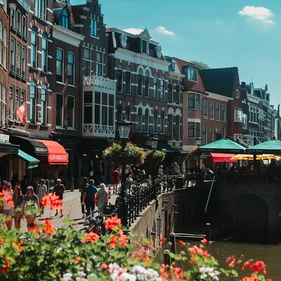 Utrecht Private Walking Tour With a Local Guide