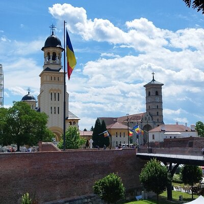 Cluj Must-See Attractions Walking Tour With A Guide