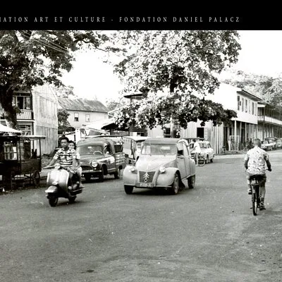 Papeete cultural and historic walking tour at night