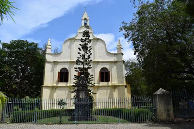 Kochi Private Guided Tuk Tuk Tour with Hotel Pickup Including Church of Francis and Chinese Fishing Nets