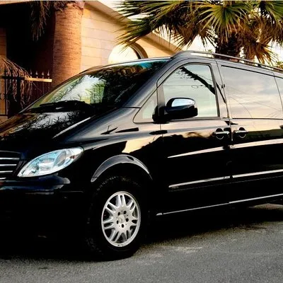 Acropolis Transport