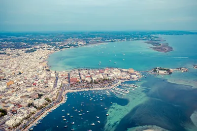 Snorkelling Tour in Porto Cesareo with Aperilunch or Aperitif on Board