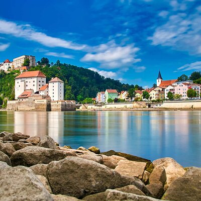 Hello Passau: Private 2-Hour Intro City Walk with Local Guide