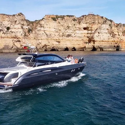 Ponte da Piedade Private Charter with Drinks and Snack