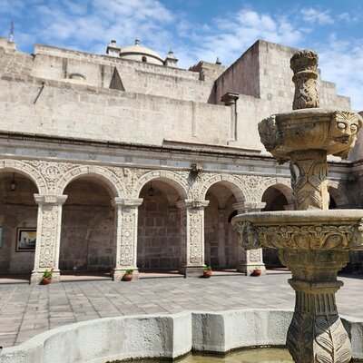 3-hour guided tour in Arequipa