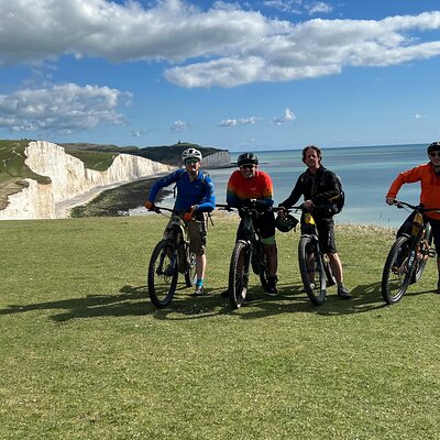 E-Bike & Mini Bus Seven Sisters 
