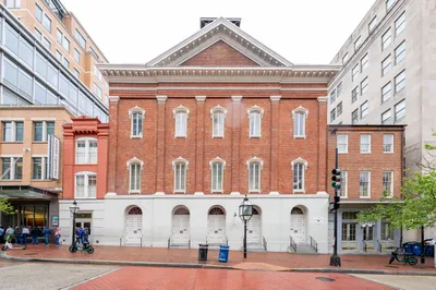 Washington DC Small Group National Mall Night Tour of 10 Top Attractions