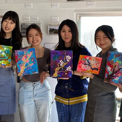 Art Workshop with a Local Painter in a Century-old Japanese House
