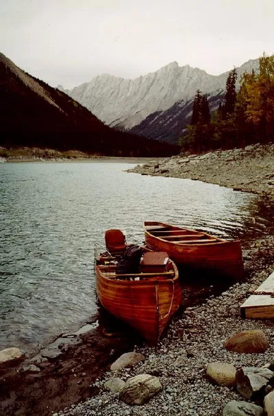 Jasper National Park Tour: Maligne Valley, Medicine Lake and Spirit Island