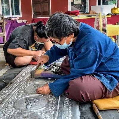 Talk to Buddhist monk & craft work in temple