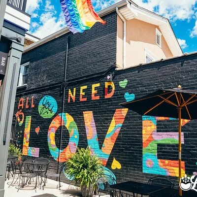 Pride Plates: Kentucky Queer History & Food Tour in Louisville