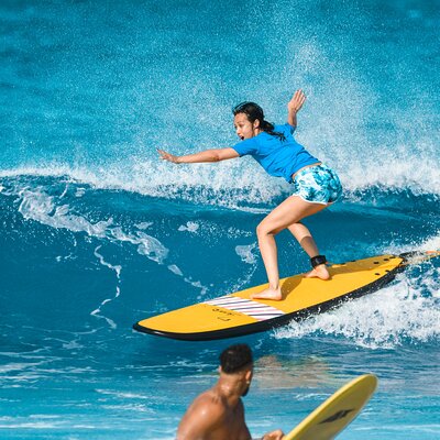 Initiation / Beginner surf lessons in Guadeloupe