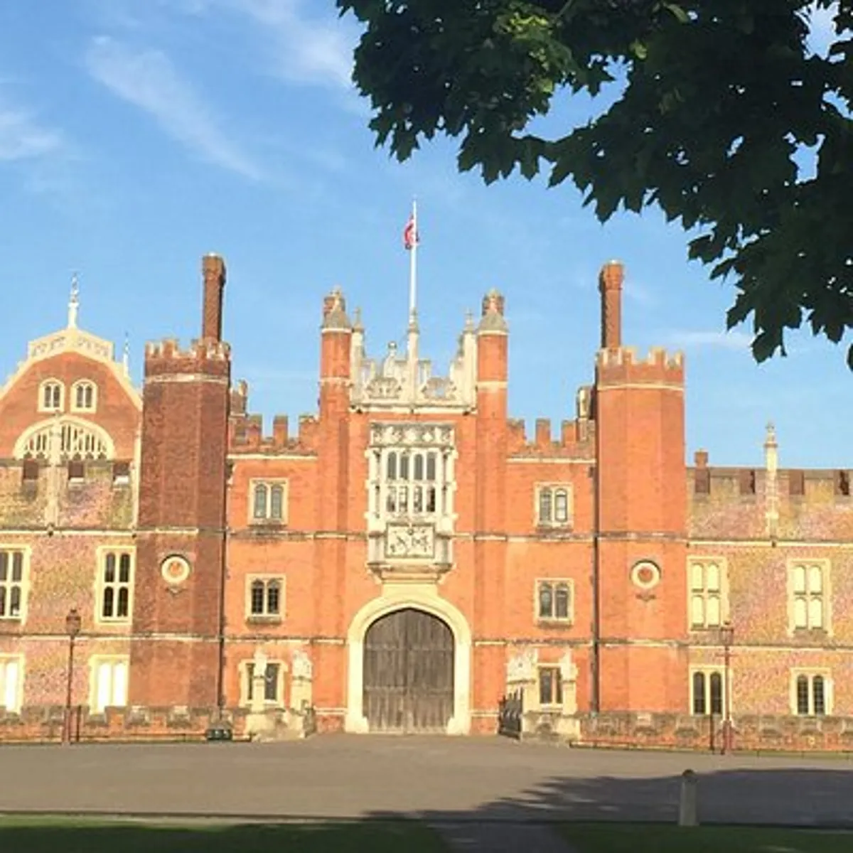 Coddiwomple Tours Limited, London