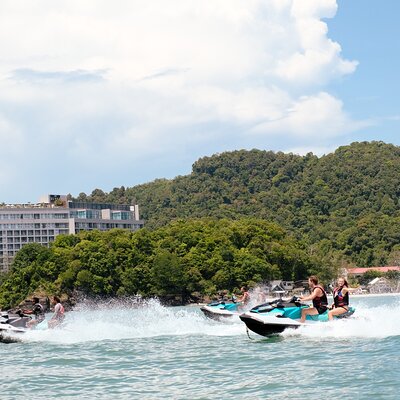 30 Minute Jet Ski Rental at Chenang Beach