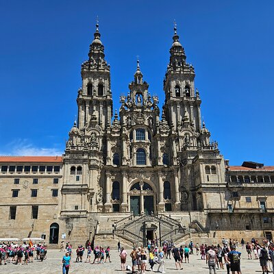 Transfer- Porto to Santiago de Compostela (or reverse)