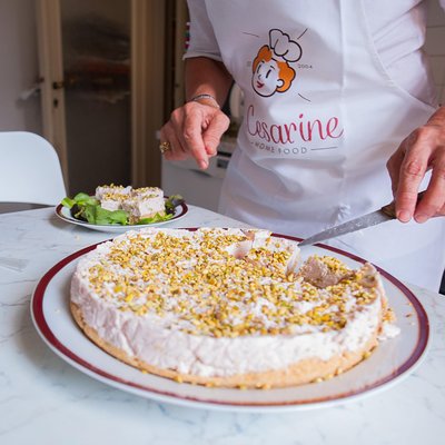 Private cooking class at a Cesarina's home with tasting in Maranello