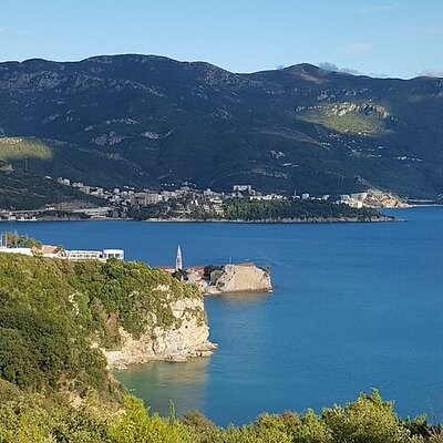 Private Transfer from Budva to Podgorica Airport and city