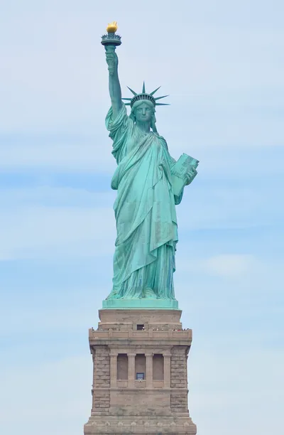 Philadelphia and Amish Country 1-Day Tour from NYC with Amish Buggy Ride