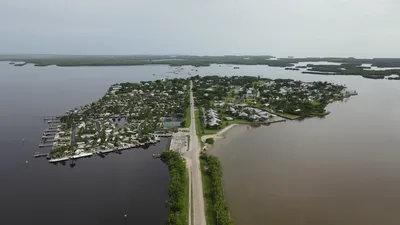 Small Group Motorboat Eco Tour of the Everglades in Naples