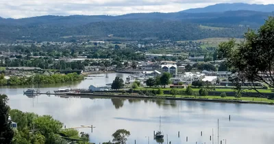 Launceston Hollybank Treetops Adventure Zipline Tours