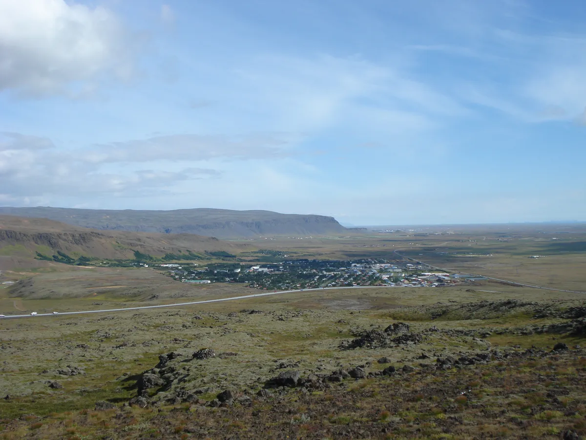 Small-Group Golden Circle Day Trip with Hvammsvik Spa Ticket and Kerid Crater from Reykjavik