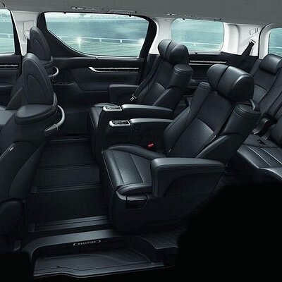 Sapporo ⇔ New Chitose Airport Private Transfer | Licensed Driver