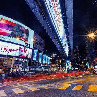 Kuala Lumpur: Nightlife Walking Tour with Local Guide
